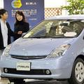 Eden izmed Toyotinih priljubljenih avtomobilov je tudi hibrid Prius.