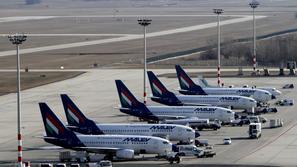 Malevova letala na letališču pri Budimpešti
