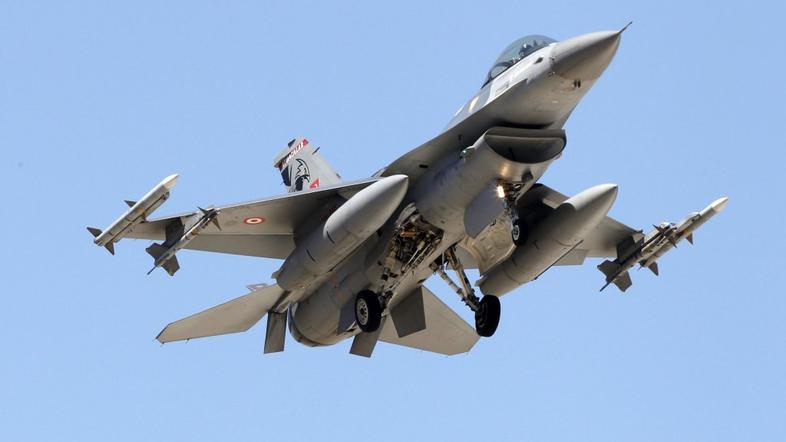 Turški F-16