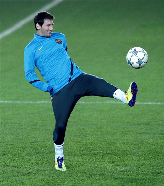 Trening in novinarska konferenca Barcelone pred tekmo s Plznom.