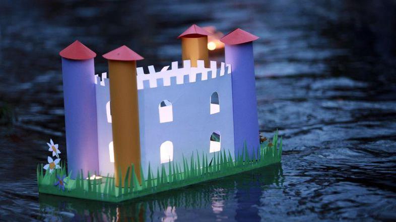 Gregorčki naznanjajo prihod pomladi. Danes bodo v Tržiču razglasili najlepše. (F