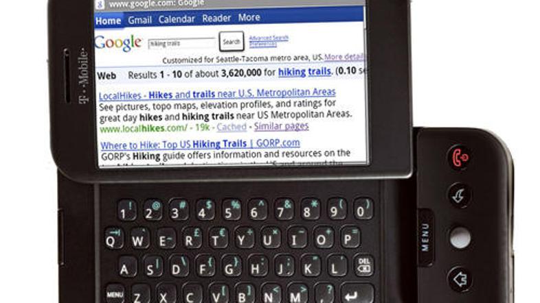 Telefon G1 ima zaslon, občutljiv na dotik, sledilno kroglo za navigacijo, omogoč