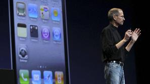 Stevu Jobsu je očitno vnovič uspelo napraviti prodajno uspešnico. (Foto: Reuters