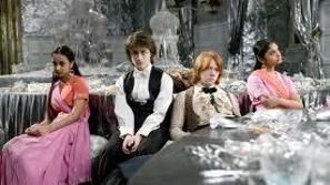 V filmu Harry Potter in Ognjeni kelih je Afshan igrala vlogo Padme Patil (desno)