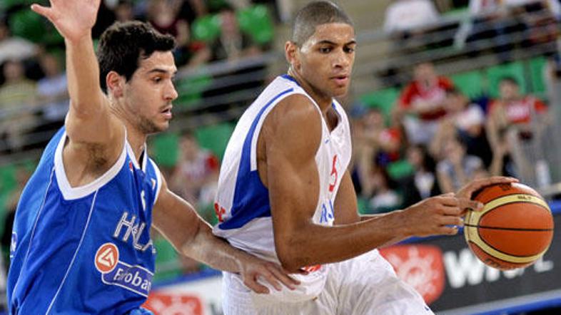 Francoz Nicolas Batum je grške košarkarje obtožil, da so namerno izgubili.