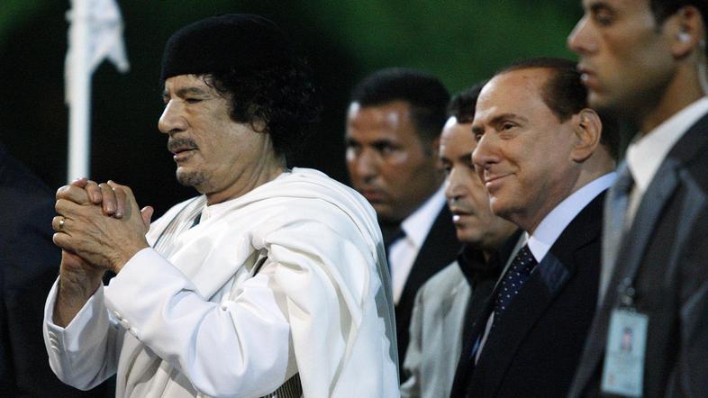 Berlusconi se je strinjal z vsem, kar je povedal libijski voditelj. (Foto: Reute
