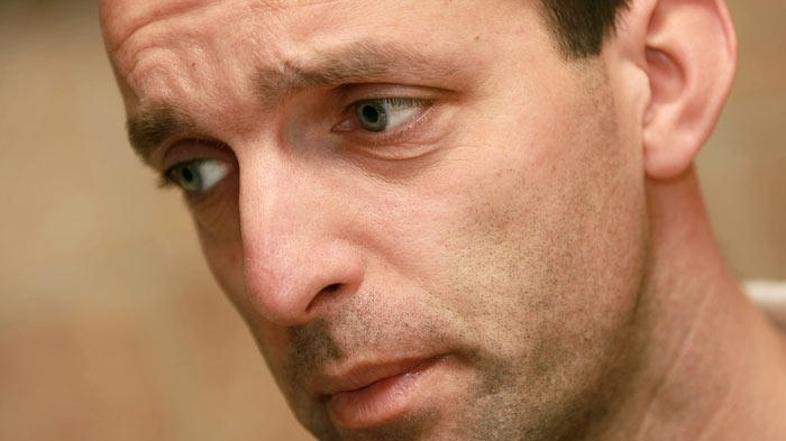 Švarc pravi, da so milijoni od prodaje proizvodnih hal in drugih nepremičnin pon