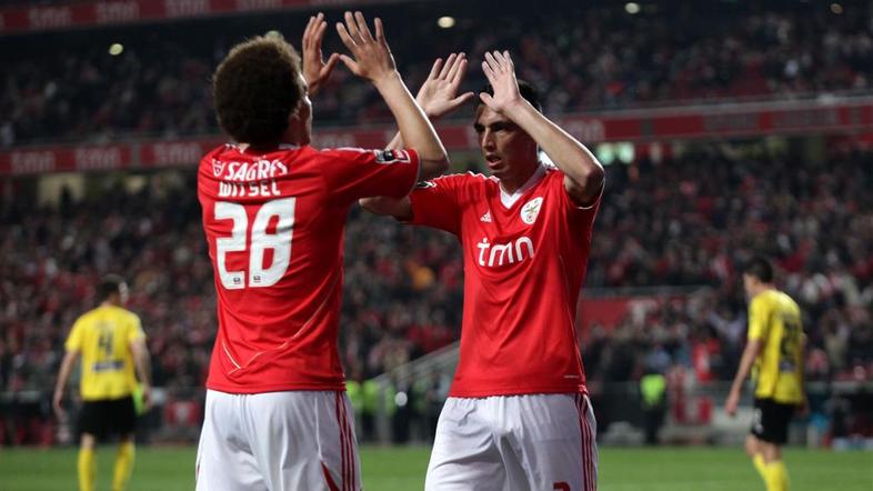 Cardozo Witsel Benfica Beira Mar Estadio do Luz Lizbona stadion liga prvenstvo B