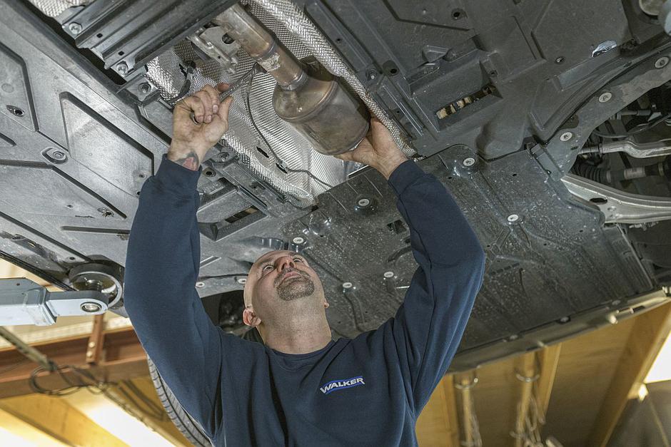 DPF filter, izpušni sistem | Avtor: Walker