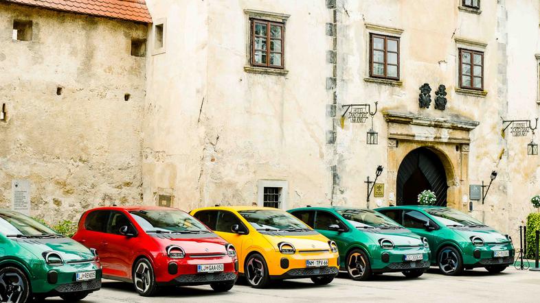 predstavitev renault twingo e-tech electric
