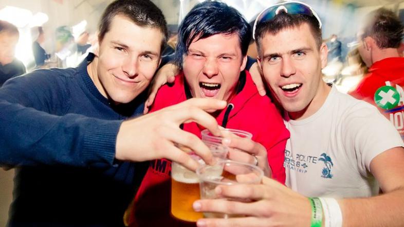 Nočni odklop na Spring Breaku