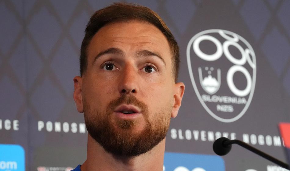 Ob vnovični odpovedi Oblak poslal jasno sporočilo Šešku