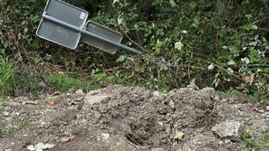 Vandali na parkirišču pod Joštom