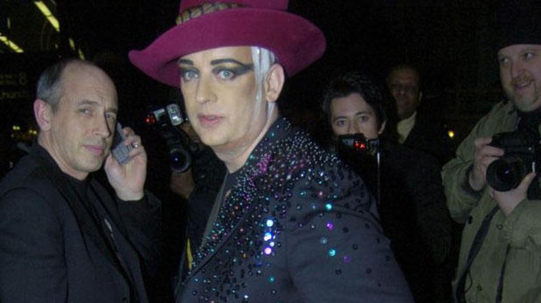 Kljub nenavadni prošnji pa je Lady Gaga nanj le naredila dober vtis, saj je deja