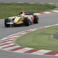 Fernando Alonso se je ne zimskih testiranjih z Renaultom uvrščal v zlato sredino