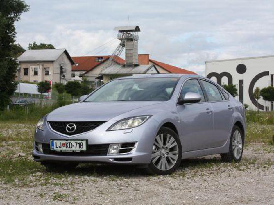 2,2-litrski dizel sicer ne zmore čudežev, je pa povsem spodoben predstavnik napr