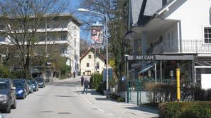 Na Bledu nameravajo območje podaljšanega obratovalnega časa gostinskih lokalov r