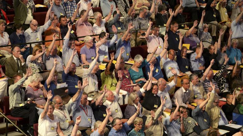 Glasovanje o škofinjah