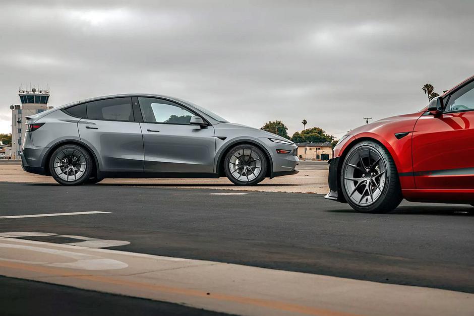 Tesla Motors Unplugged Performance platišča | Avtor: Unplugged Performance