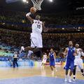 Kobe Bryant je bil z 18 točkami najboljši strelec srečanja med Američani in Grki