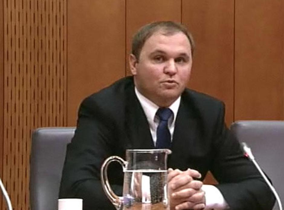 Raščan je pred komisijo dejal, da ni dobrotnik. (Foto: TV SLO3) | Avtor: Žurnal24 main