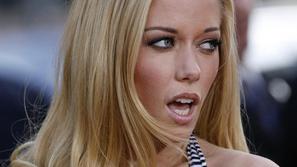Kendra Wilkinson