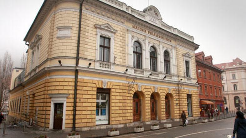 Koncert se bo začel danes ob enajsti uri dopoldan.