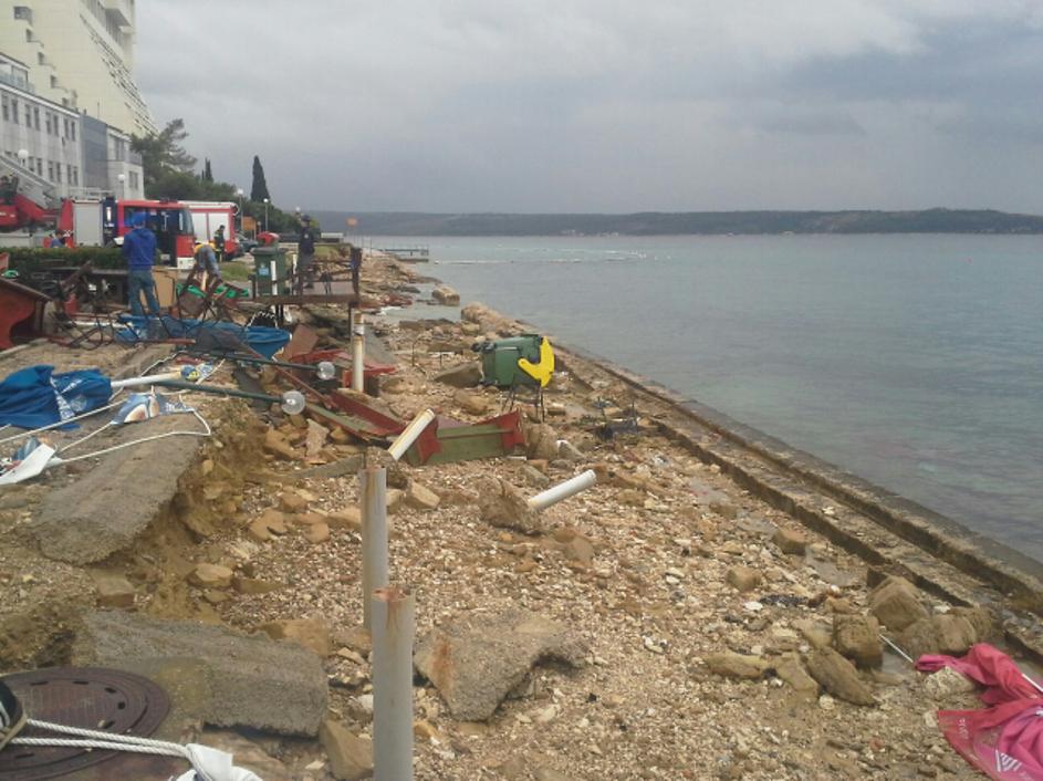 tromba neurje primorska