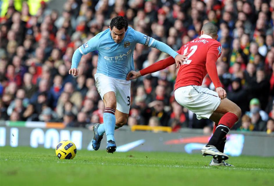 Carlos Tevez Chris Smalling