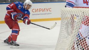 Vladimir Putin na drsalkah