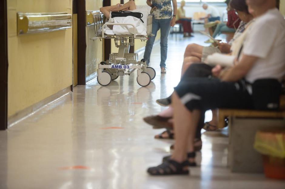 čakalna vrsta | Avtor: Anže Petkovšek