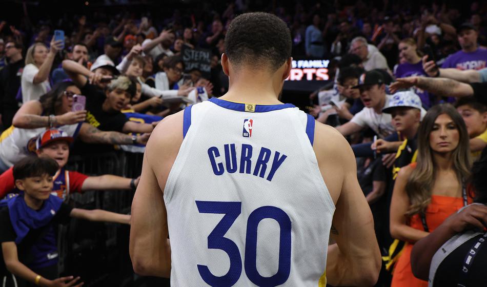 Padla sodba: Dinastije je konec