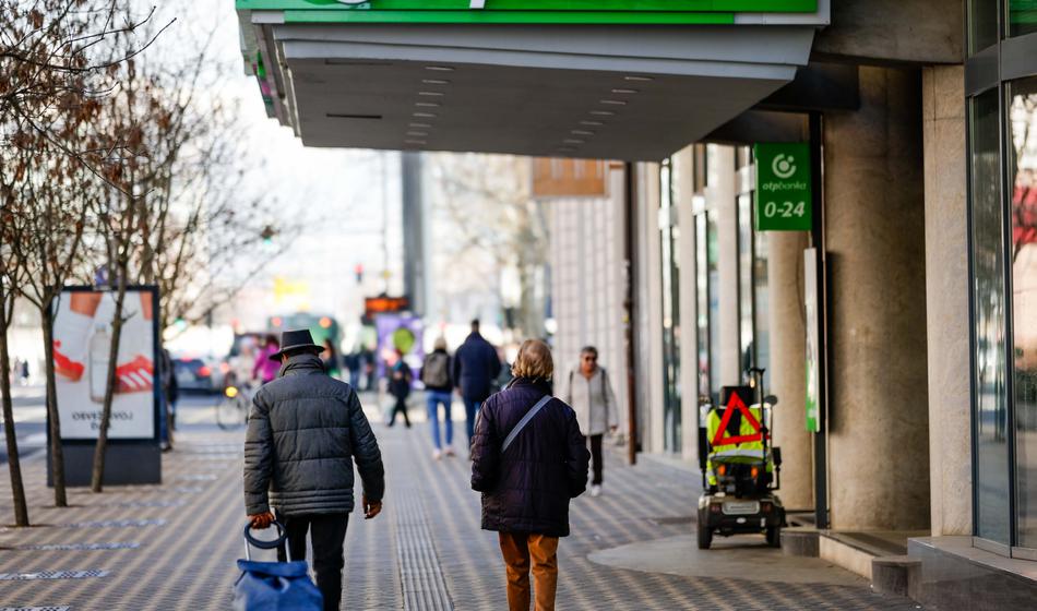 Tako bodo v času praznikov odprte banke