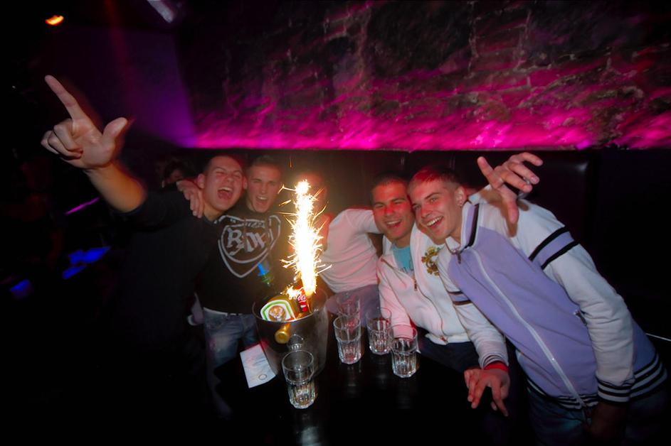 Fetish party v Bachusu