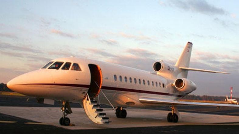 Preden gre falcon v najem, potrebuje še pošten servis.