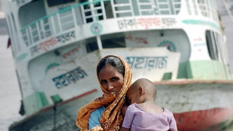 Bangladeš se sicer pogosto srečuje s tovrstnimi nesrečami, za katere je najpogos