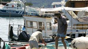 Vlada je ponovila, da bo slovenske ribiče pri opravljanju njihove dejavnosti v o