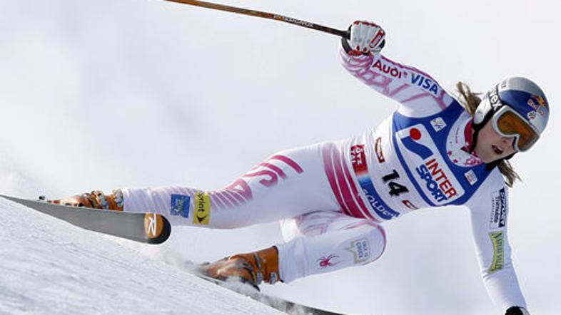 Resnost poškodbe zmagovalke skupnega seštevka, Lindsay Vonn, še ni znana.