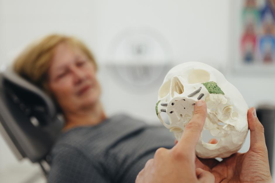 zygoma, ličnica, zobozdravnik | Avtor: Dentalna poliklinika Dr. Gikić