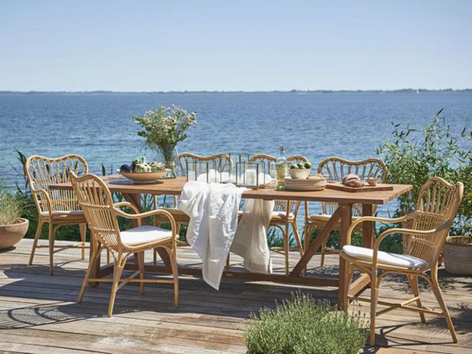 vrtno pohištvo | Avtor: Dezzen