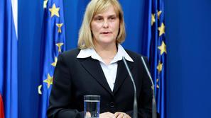 Radićeva je zadovoljna, da so pogodbe direktorjev usklajene z zakonom, hkrati pa