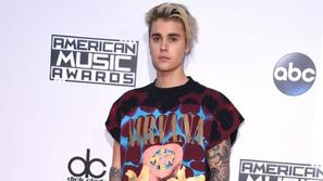 american music awards, justin bieber