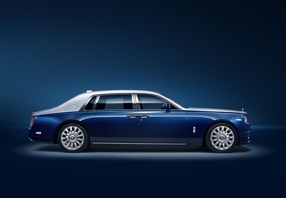 Rolls-royce phantom luxury privacy