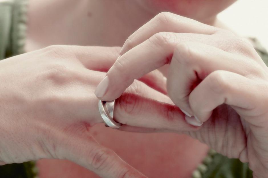 poročni prstan | Avtor: Profimedias