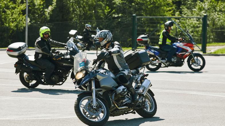 Trening varna vožnje za motoriste
