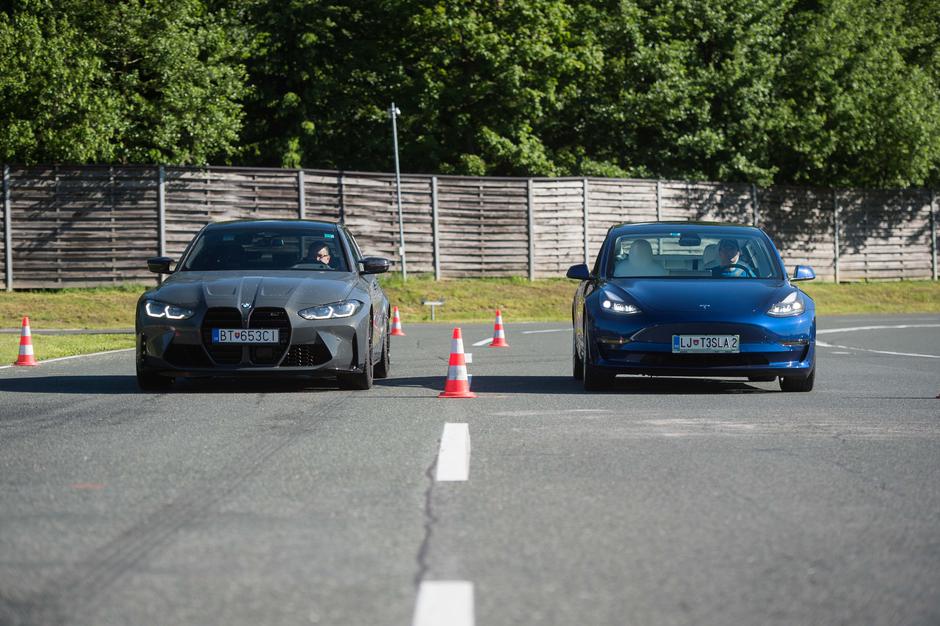 BMW M3 vs. TESLA 3 | Avtor: Anže Petkovšek