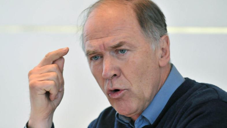 Semolič je vlado pozval k dialogu in iskanju sprejemljivih rešitev. (Foto: Dejan