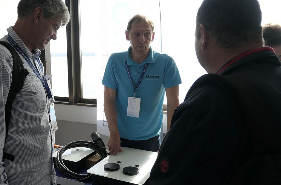 Andrej Pečjak, Metron | Avtor: Matija_Janežič