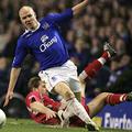 Andy Johnson je podaljšal pogodbo s svojim delodajalcem.