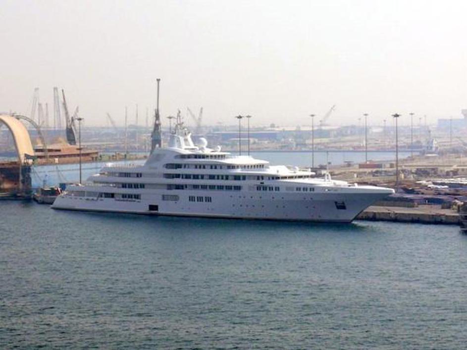 1. mesto: Dubai - 262 milijonov evrov